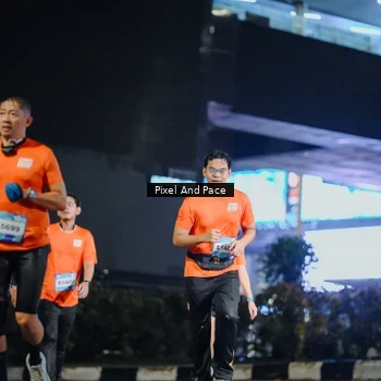 Runner Photo 7787060