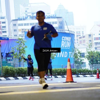 Runner Photo 7787067