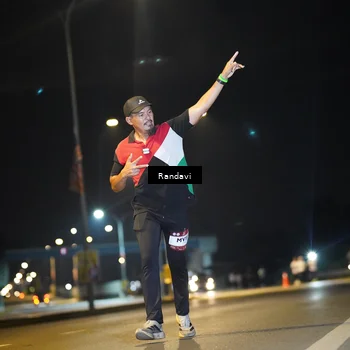 Runner Photo 7787077