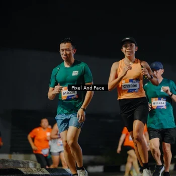 Runner Photo 7787107