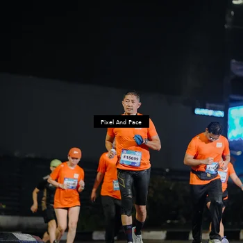 Runner Photo 7787138