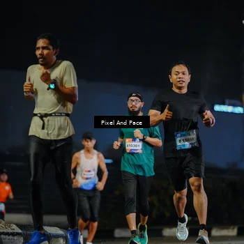 Runner Photo 7787197
