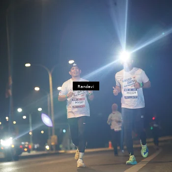 Runner Photo 7787223