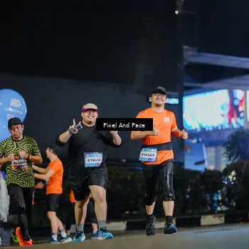 Runner Photo 7787231