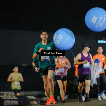 Runner Photo 7787244