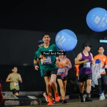 Runner Photo 7787253