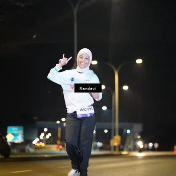 Runner Photo 7787287