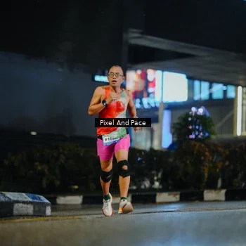 Runner Photo 7787305