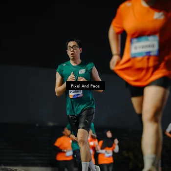 Runner Photo 7787329