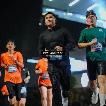 Runner Photo 7787380