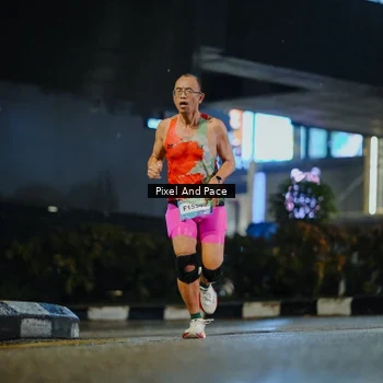 Runner Photo 7787402