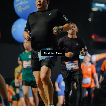 Runner Photo 7787414