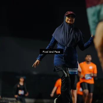 Runner Photo 7787424