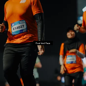 Runner Photo 7787430