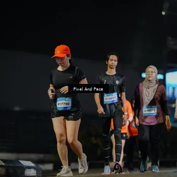 Runner Photo 7787449