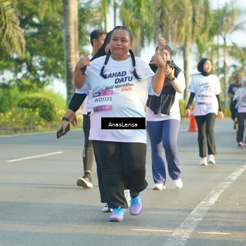 Runner Photo 7787453