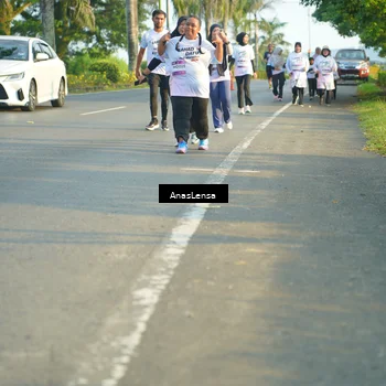Runner Photo 7787457
