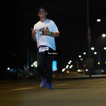 Runner Photo 7787465