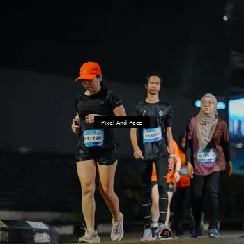 Runner Photo 7787473