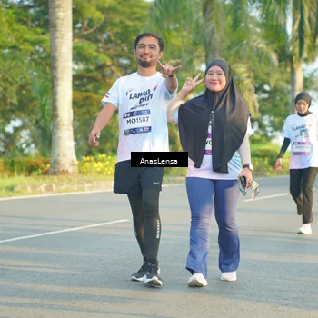 Runner Photo 7787485