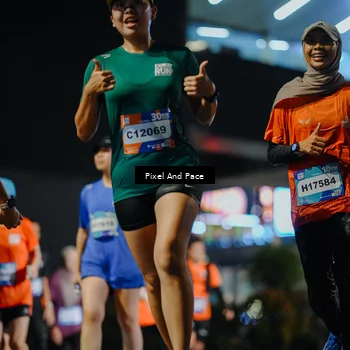 Runner Photo 7787490