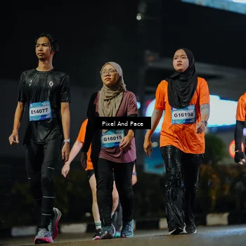 Runner Photo 7787500