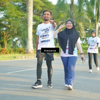Runner Photo 7787503