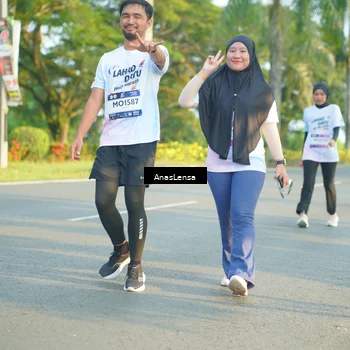 Runner Photo 7787508