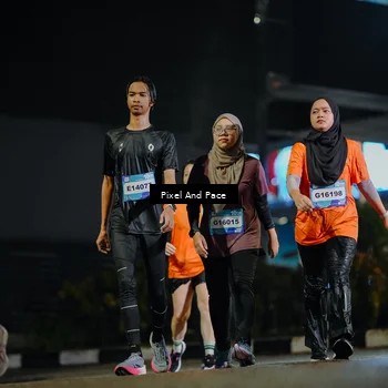 Runner Photo 7787509