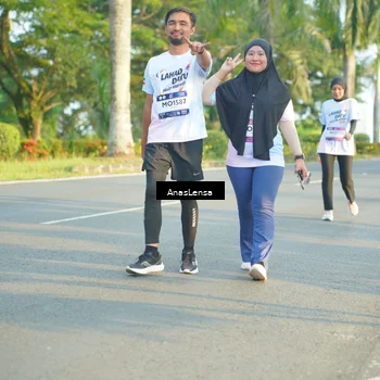 Runner Photo 7787511