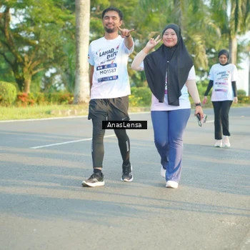 Runner Photo 7787513
