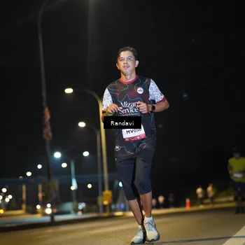 Runner Photo 7787522