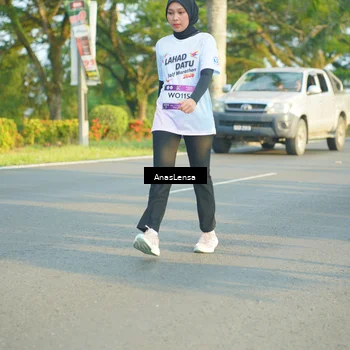Runner Photo 7787534