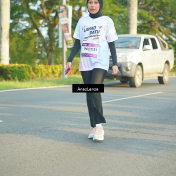 Runner Photo 7787538