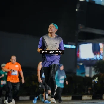 Runner Photo 7787576