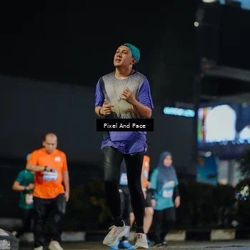 Runner Photo 7787587