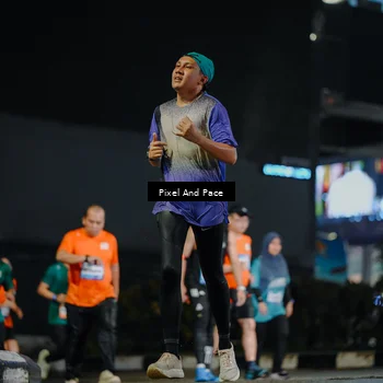Runner Photo 7787589