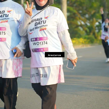 Runner Photo 7787619