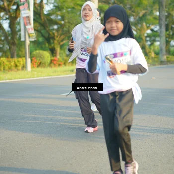 Runner Photo 7787622
