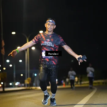 Runner Photo 7787633