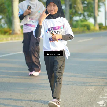 Runner Photo 7787636