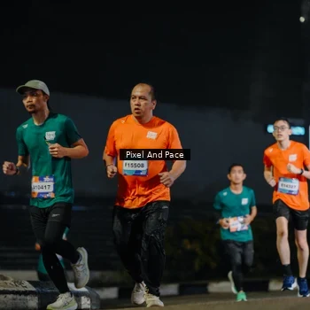 Runner Photo 7787640