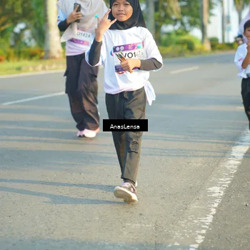 Runner Photo 7787647