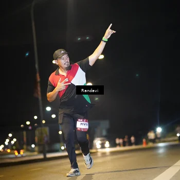Runner Photo 7787648