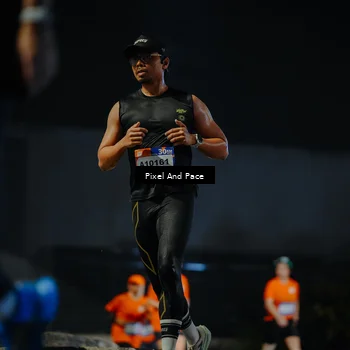 Runner Photo 7787675