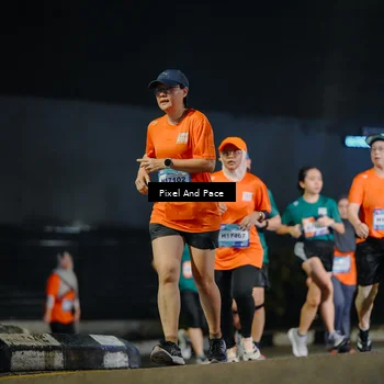 Runner Photo 7787677