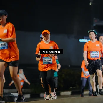 Runner Photo 7787693