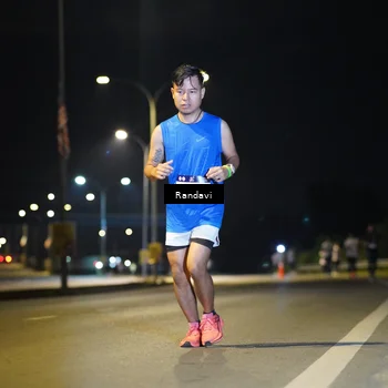 Runner Photo 7787701