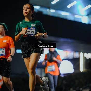 Runner Photo 7787707