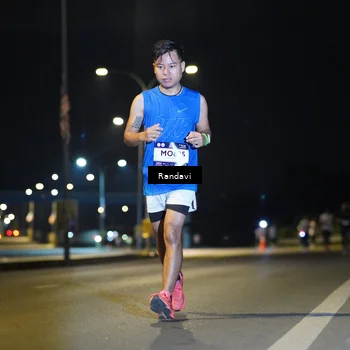 Runner Photo 7787710